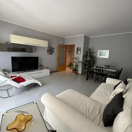 דירה Casa Del - Spazioso Con Terrazzo E Giardino *