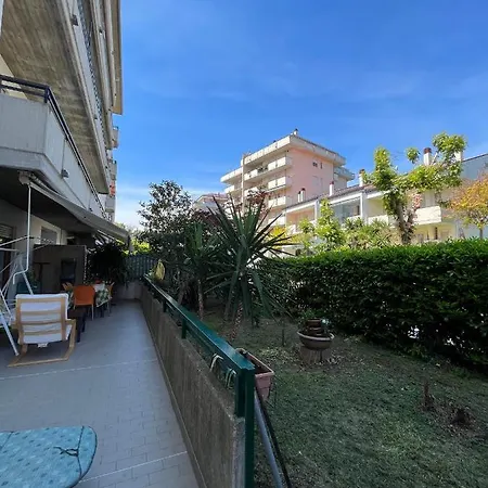 Casa Del - Spazioso Con Terrazzo E Giardino דירה לנצ'יאנו